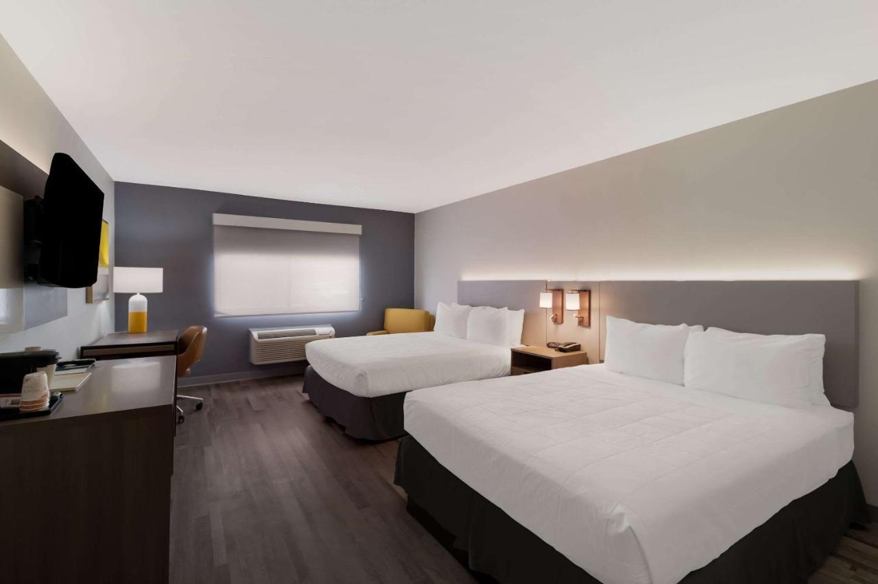 Quality Inn & Suites Artesia Exteriér fotografie